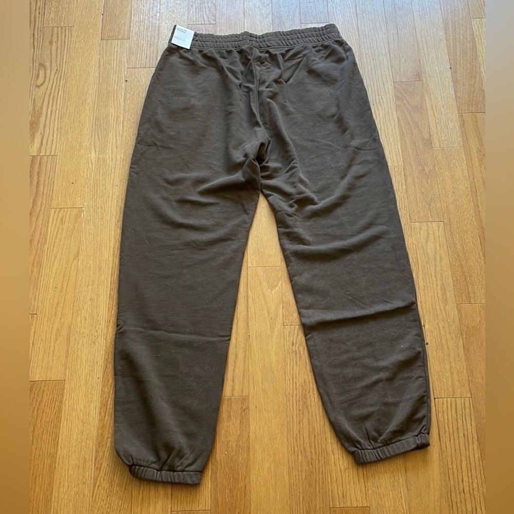 NWT Nike Essential Washed Fleece Mid-Rise Pants Brown Women XL(DD5630-004)$70 - Picture 4 of 11